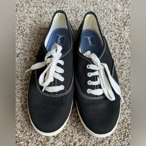 Keds Black Tennis Shoes - Size 6.5
